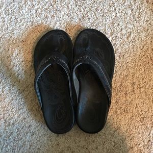Olukai flip flops